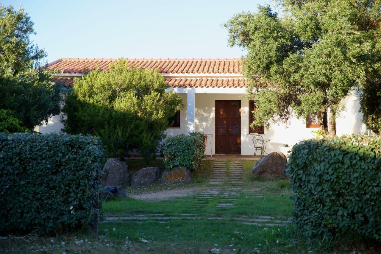 Palalama Valledoria  Exterior photo